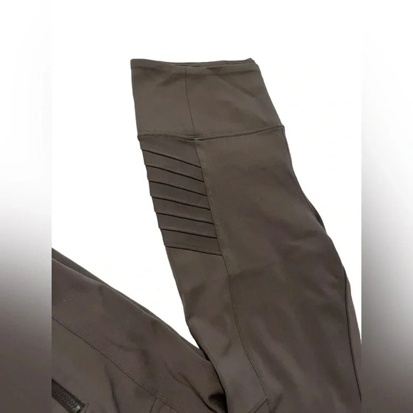 Athleta Delancey Moto Leggings Sz ST - Picture 6 of 9